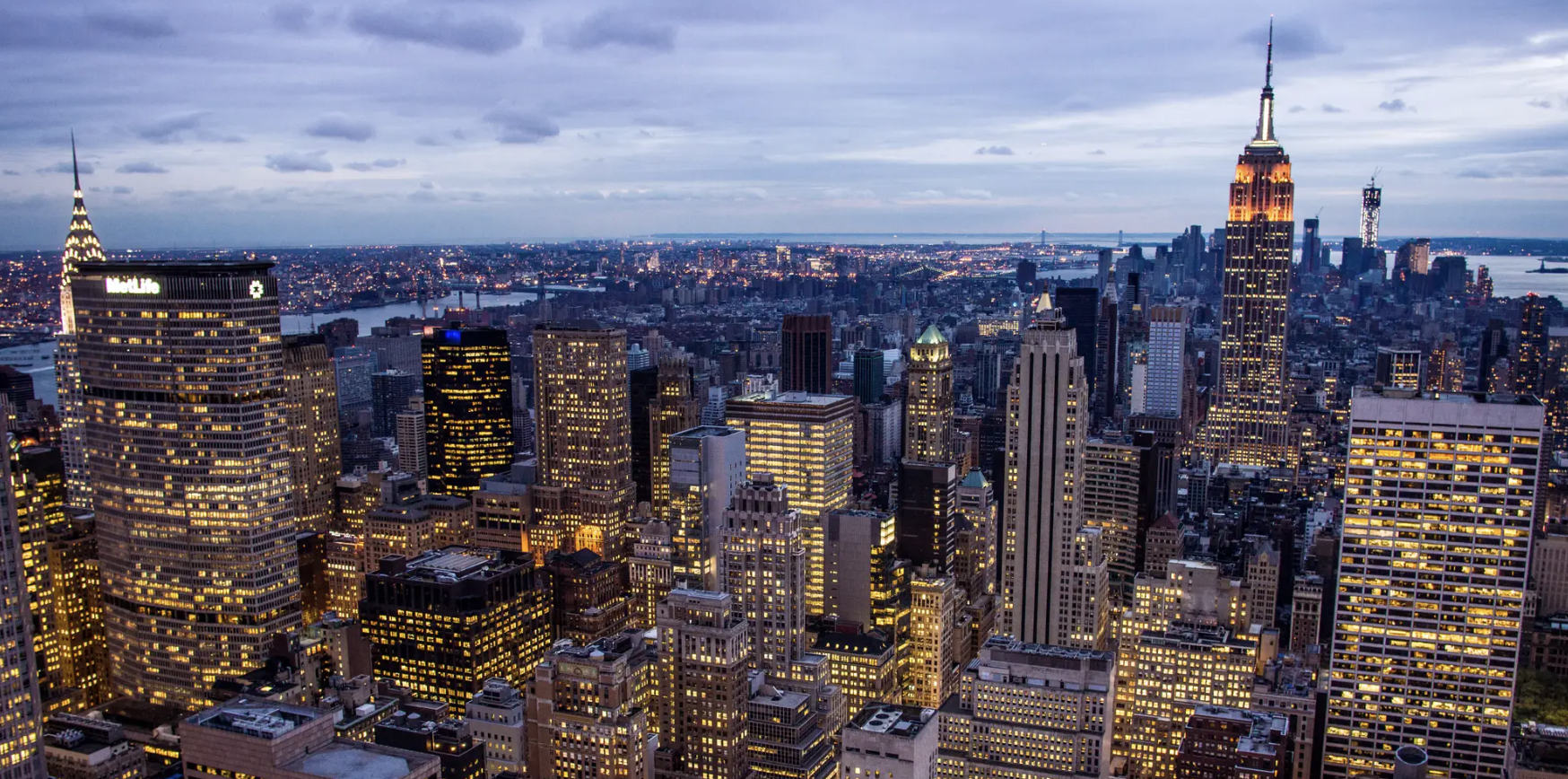 Markets Insider: The US is facing a debt storm. Here’s 5 charts that show trouble is brewing.