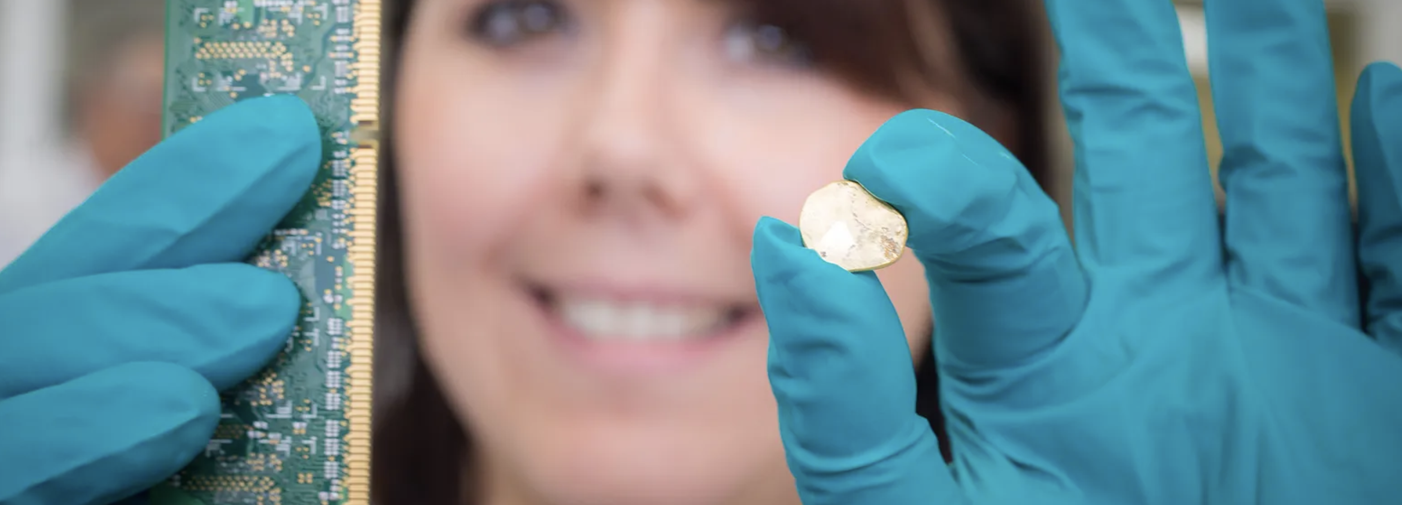 Future Planet: The gold jewellery made from old phones