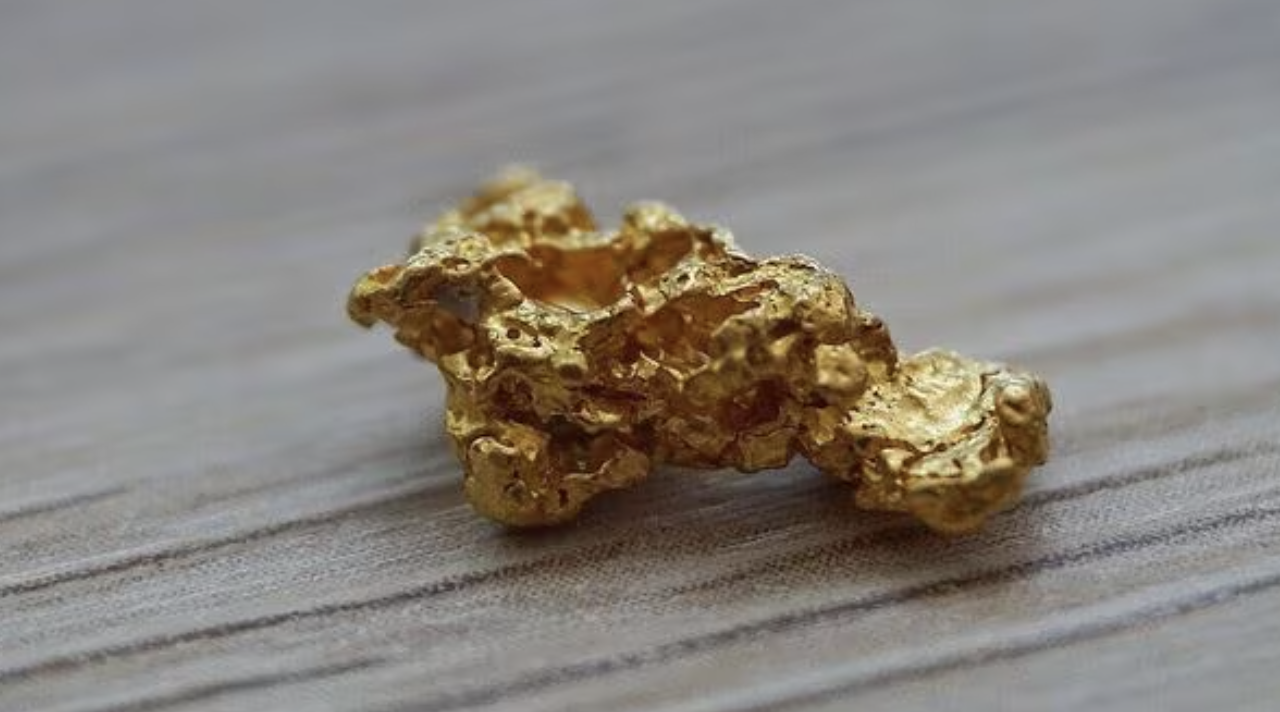 Gold Prices Up For Second Straight Month As Economy Looks Uncertain