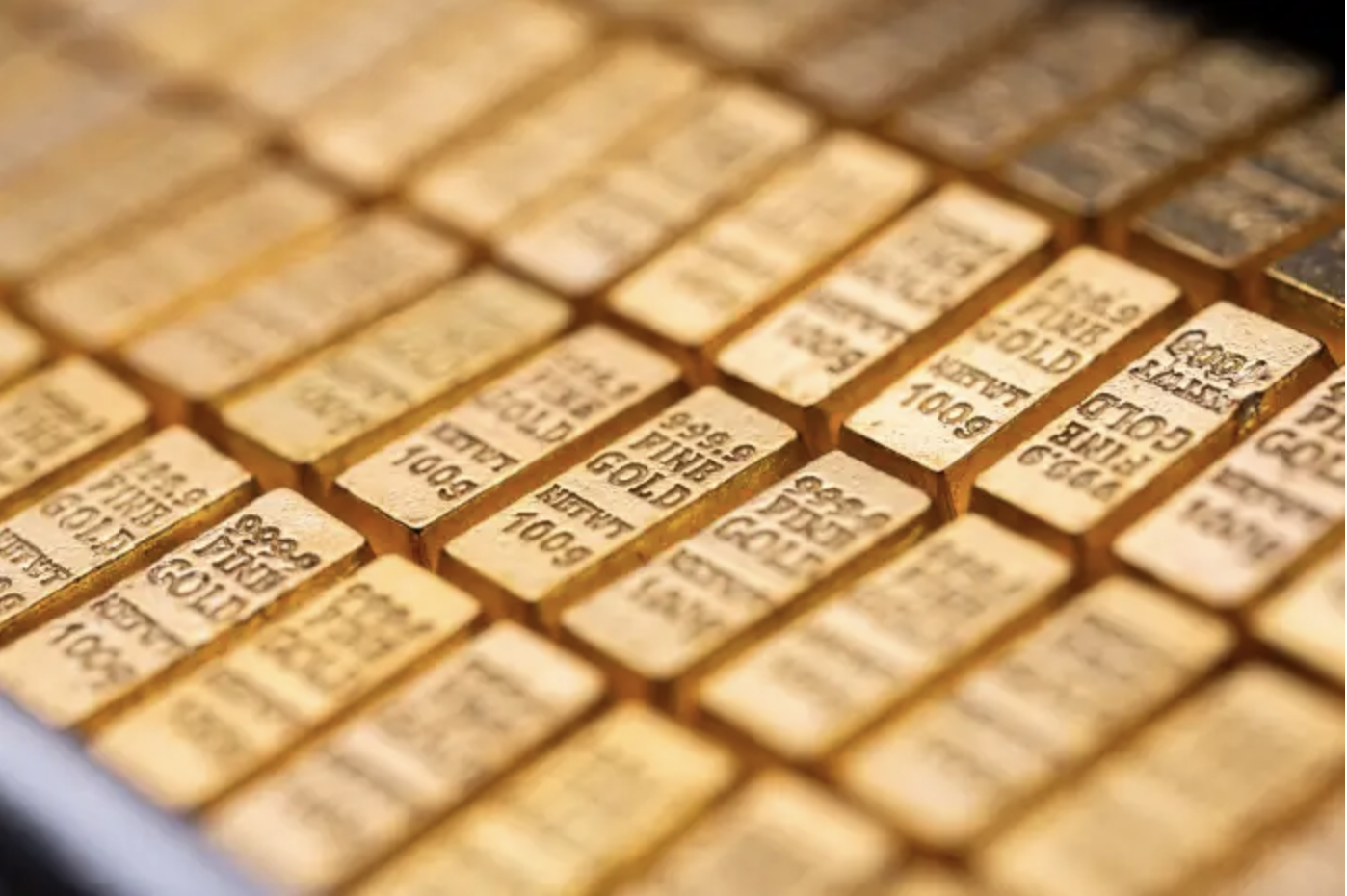 Analysts Adjust Gold Price Targets After Another Rally