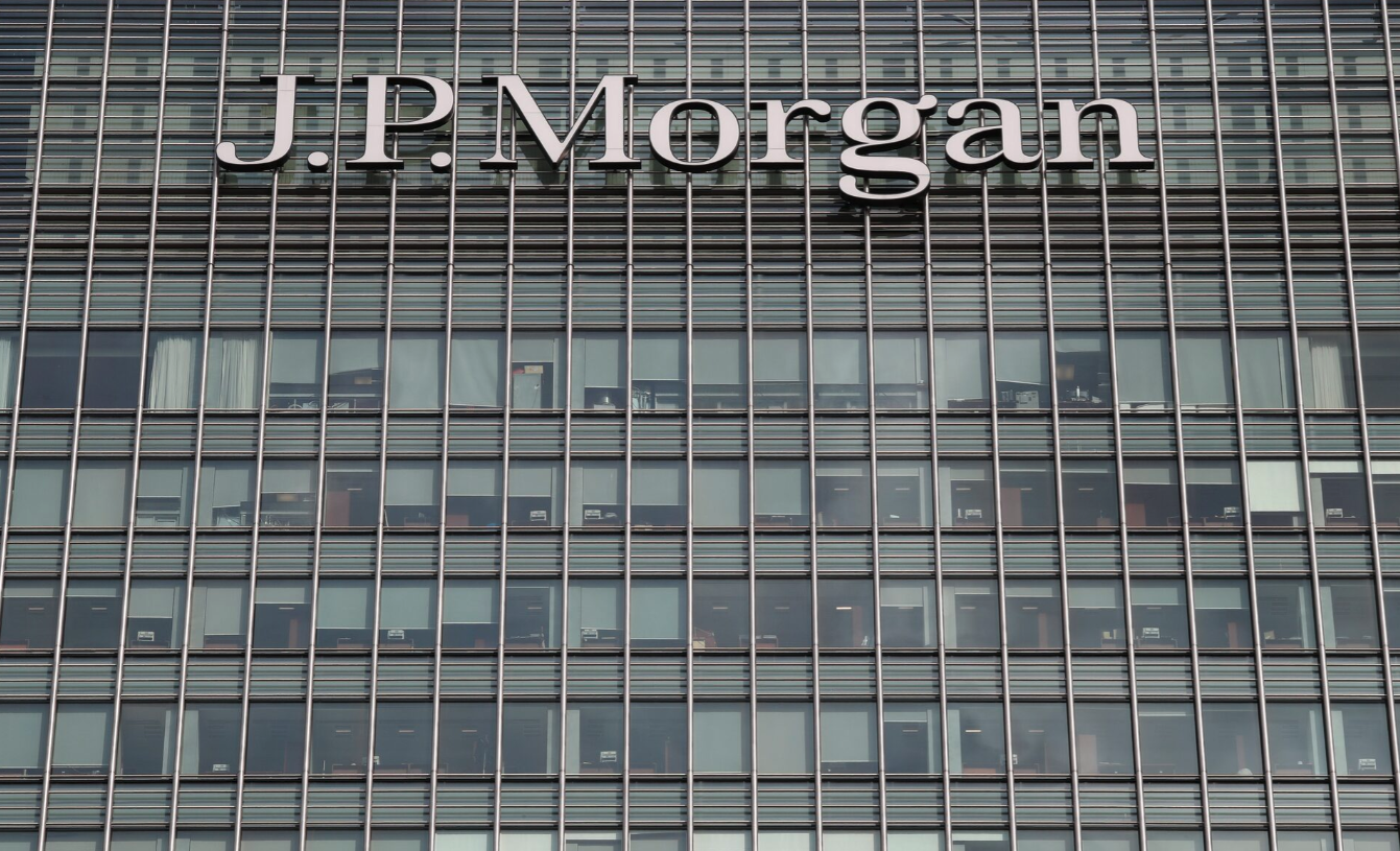 Global brokerages raise recession odds; JPMorgan sees 60% chance